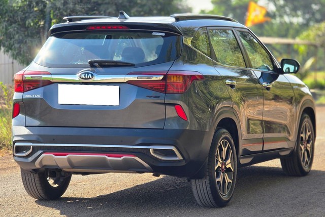 Second-hand 2020 Kia Seltos GTX Plus for sale in Nashik-13