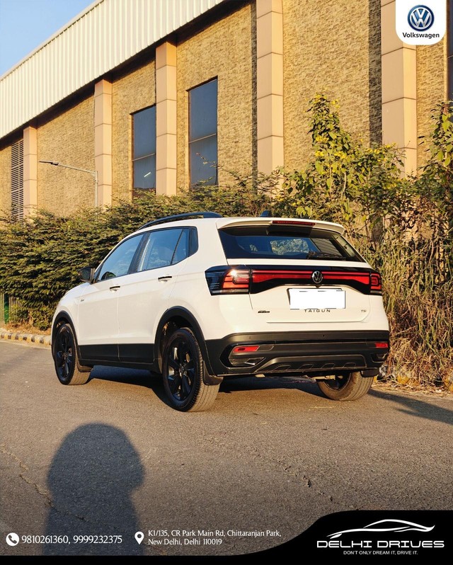 Second-hand 2024 Volkswagen Taigun 1.0 GT Line AT for sale in New Delhi-3