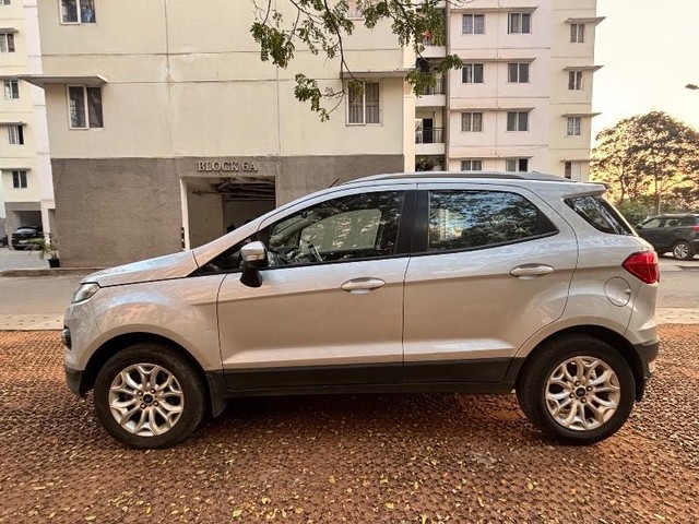 Second-hand 2014 Ford Ecosport 1.5 DV5 MT Titanium for sale in Kengeri-3