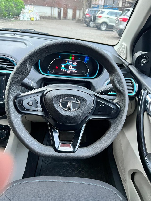 Second-hand 2021 Tata Tigor EV XZ Plus for sale in Mumbai-5