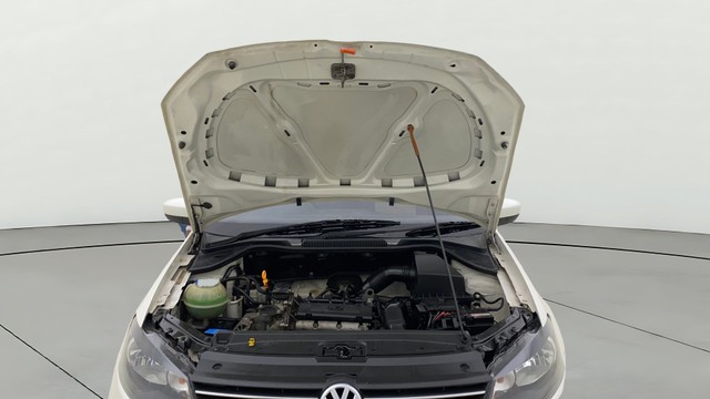 Second-hand 2013 Volkswagen Polo Petrol Highline 1.2L for sale in Ahmedabad-9