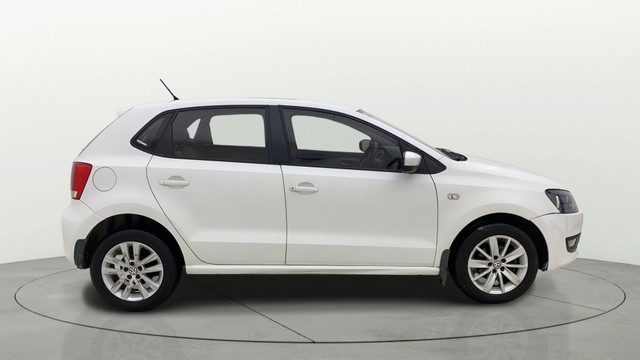 Second-hand 2013 Volkswagen Polo Petrol Highline 1.2L for sale in Ahmedabad-1