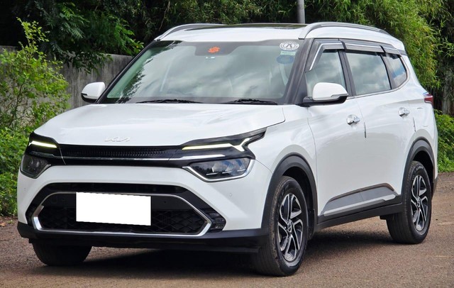 Second-hand 2022 Kia Carens Luxury Plus Diesel AT 6 STR BSVI for sale in Nashik-12