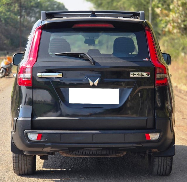 Second-hand 2023 Mahindra Scorpio S for sale in Nashik-1