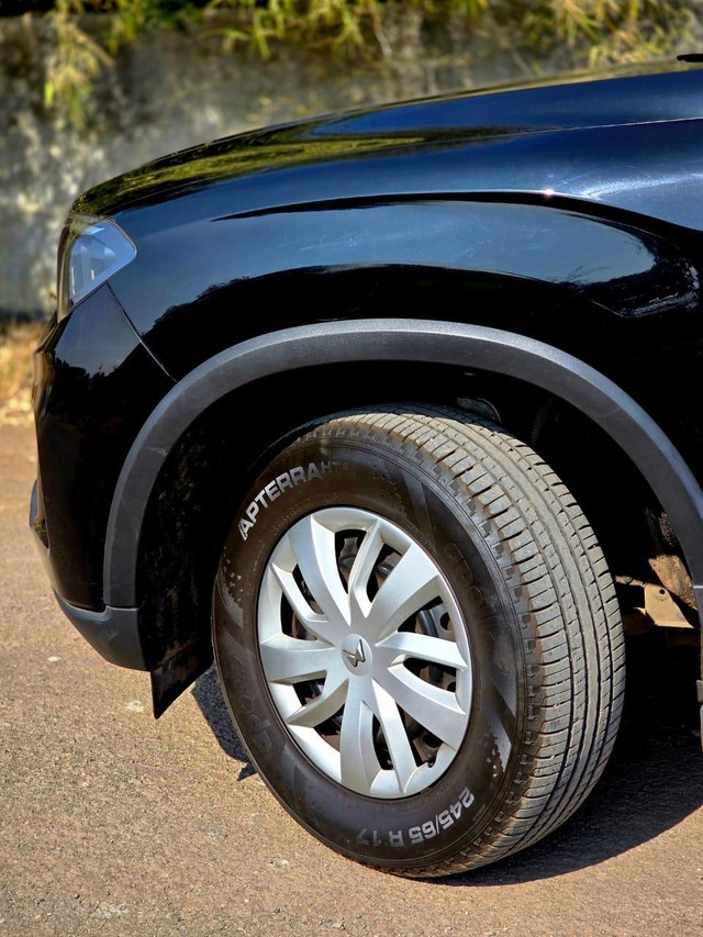 Second-hand 2023 Mahindra Scorpio S for sale in Nashik-15