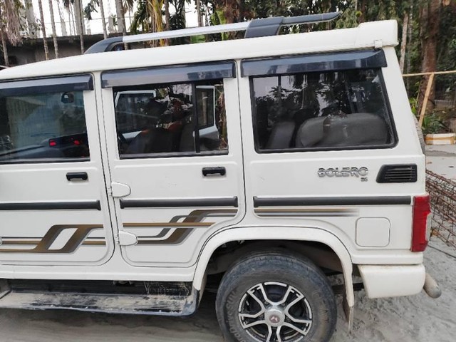 Second-hand 2023 Mahindra Bolero B6 Opt for sale in Tinsukia-2