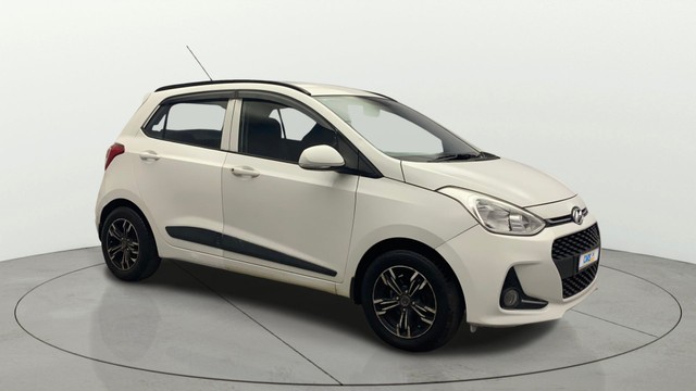 Second-hand 2018 Hyundai Grand i10 1.2 Kappa Sportz BSIV for sale in Kochi-0