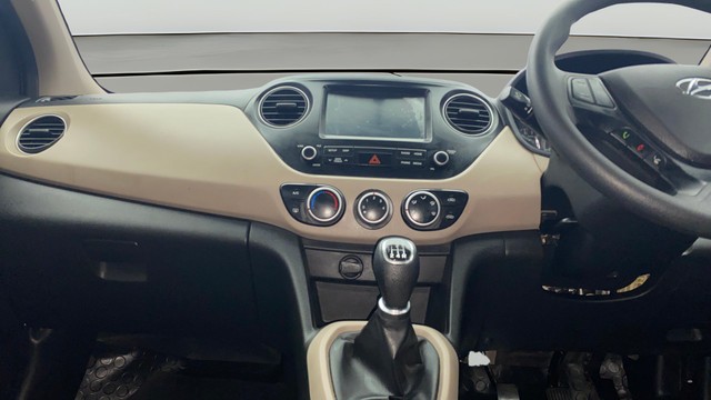 Second-hand 2018 Hyundai Grand i10 1.2 Kappa Sportz BSIV for sale in Kochi-22