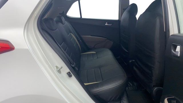 Second-hand 2018 Hyundai Grand i10 1.2 Kappa Sportz BSIV for sale in Kochi-16