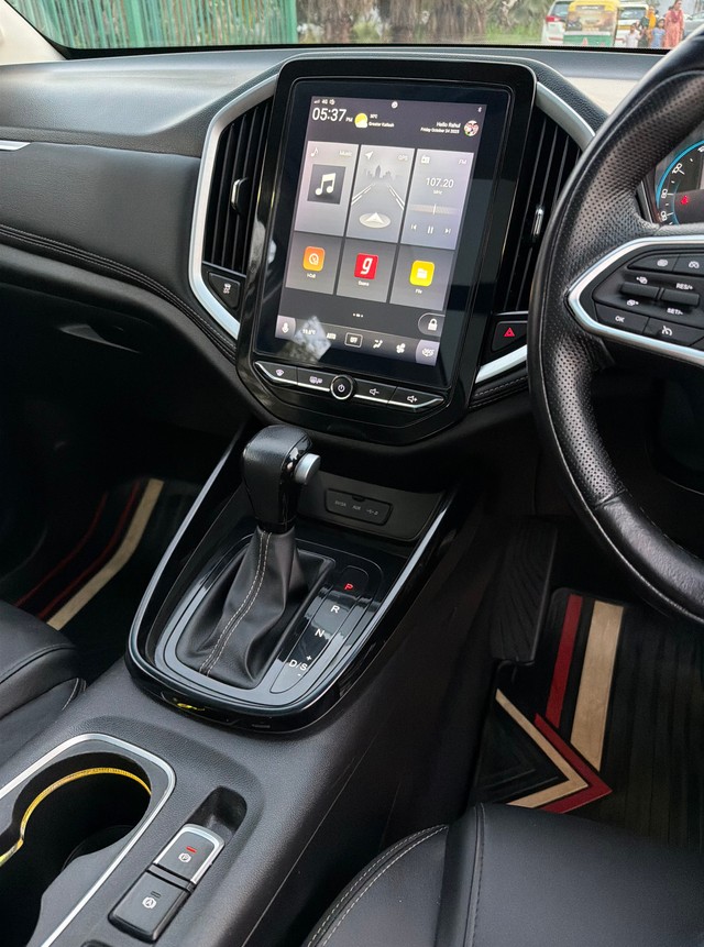 Second-hand 2020 MG Hector Sharp DCT for sale in New Delhi-7