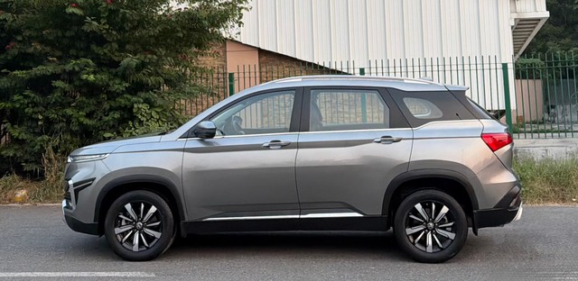 Second-hand 2020 MG Hector Sharp DCT for sale in New Delhi-5