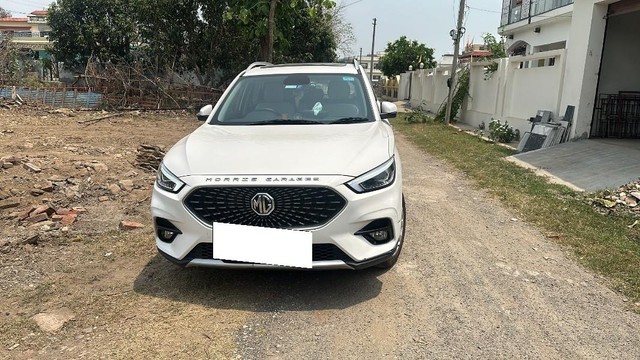 Second-hand 2024 MG Astor Select CVT for sale in Haldwani-4