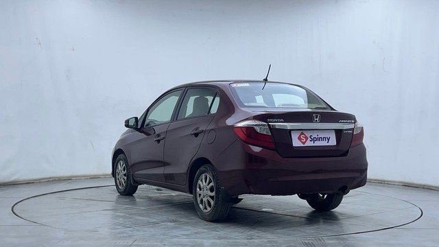 Second-hand 2017 Honda Amaze VX CVT i-VTEC for sale in Hyderabad-5
