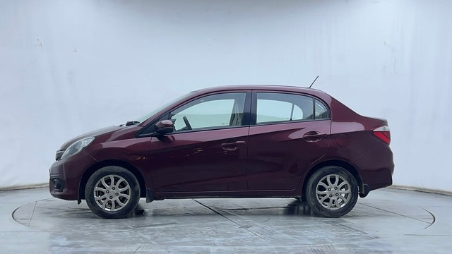 Second-hand 2017 Honda Amaze VX CVT i-VTEC for sale in Hyderabad-6