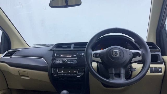 Second-hand 2017 Honda Amaze VX CVT i-VTEC for sale in Hyderabad-11