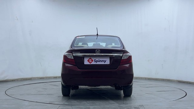 Second-hand 2017 Honda Amaze VX CVT i-VTEC for sale in Hyderabad-4