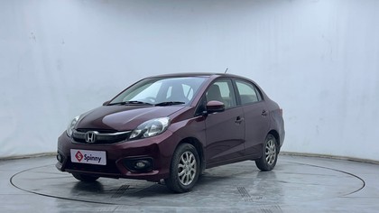 Second-hand 2017 Honda Amaze VX CVT i-VTEC for sale in Hyderabad