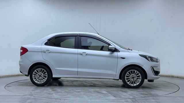 Second-hand 2019 Ford Aspire 1.2 Ti-VCT Titanium for sale in Hyderabad-2