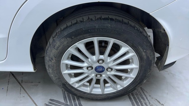 Second-hand 2019 Ford Aspire 1.2 Ti-VCT Titanium for sale in Hyderabad-19