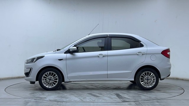 Second-hand 2019 Ford Aspire 1.2 Ti-VCT Titanium for sale in Hyderabad-6