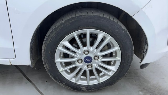 Second-hand 2019 Ford Aspire 1.2 Ti-VCT Titanium for sale in Hyderabad-17