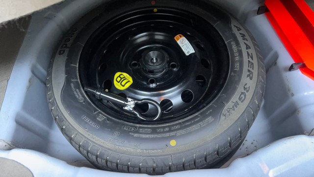 Second-hand 2019 Ford Aspire 1.2 Ti-VCT Titanium for sale in Hyderabad-21