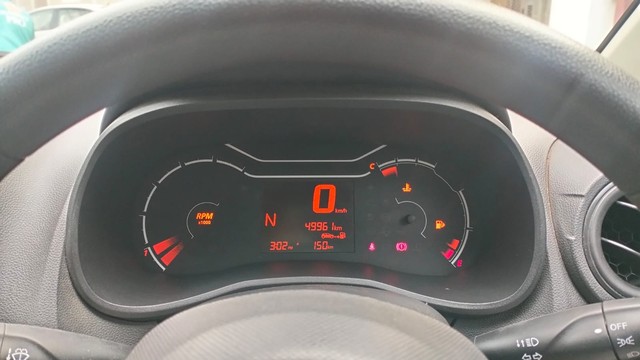 Second-hand 2020 Renault KWID 1.0 RXL AMT for sale in Coimbatore-10