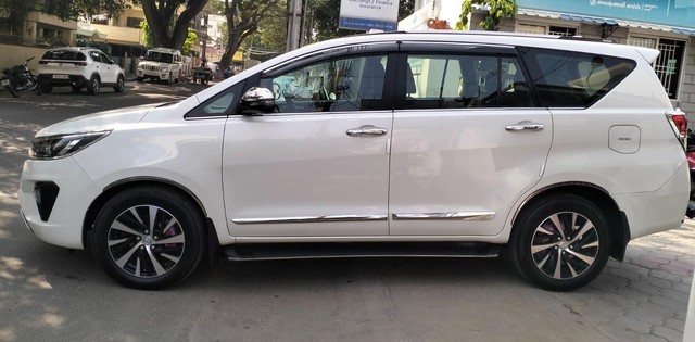 Second-hand 2022 Toyota Innova Crysta 2.4 ZX 7 STR for sale in Coimbatore-14