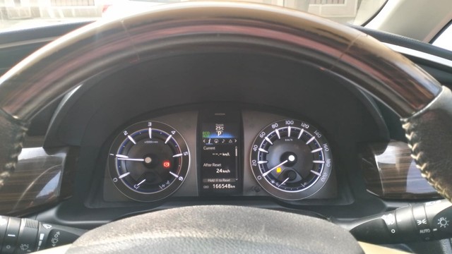 Second-hand 2016 Toyota Innova Crysta 2.8 ZX AT BSIV for sale in Coimbatore-11