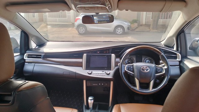 Second-hand 2016 Toyota Innova Crysta 2.8 ZX AT BSIV for sale in Coimbatore-13