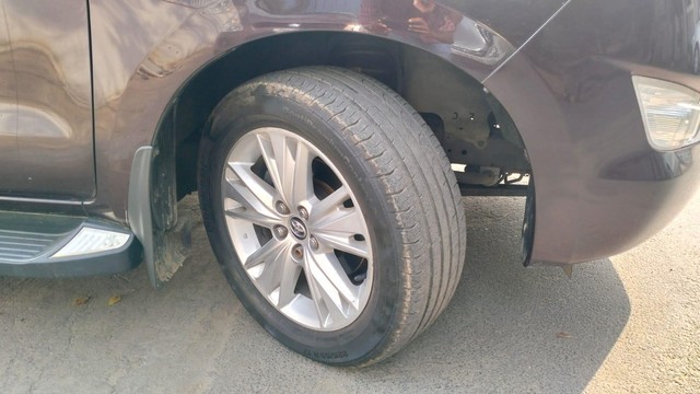 Second-hand 2016 Toyota Innova Crysta 2.8 ZX AT BSIV for sale in Coimbatore-17