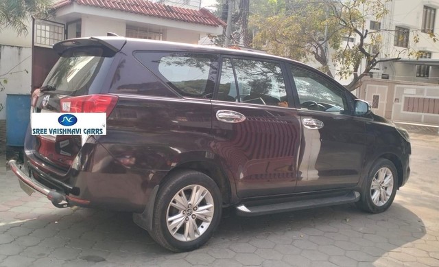 Second-hand 2016 Toyota Innova Crysta 2.8 ZX AT BSIV for sale in Coimbatore-2