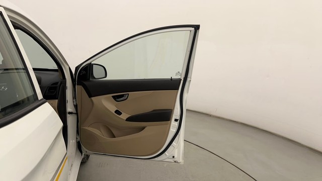 Second-hand 2017 Hyundai EON Sportz for sale in Pune-16