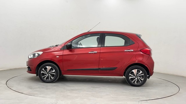 Second-hand 2018 Tata Tiago Wizz Edition Petrol for sale in Pune-6