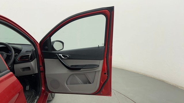 Second-hand 2018 Tata Tiago Wizz Edition Petrol for sale in Pune-16