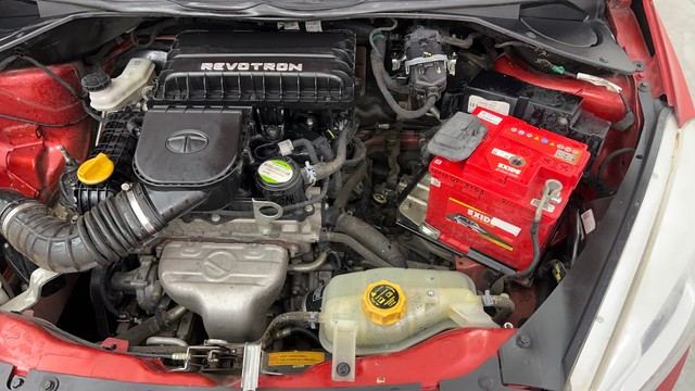 Second-hand 2018 Tata Tiago Wizz Edition Petrol for sale in Pune-38