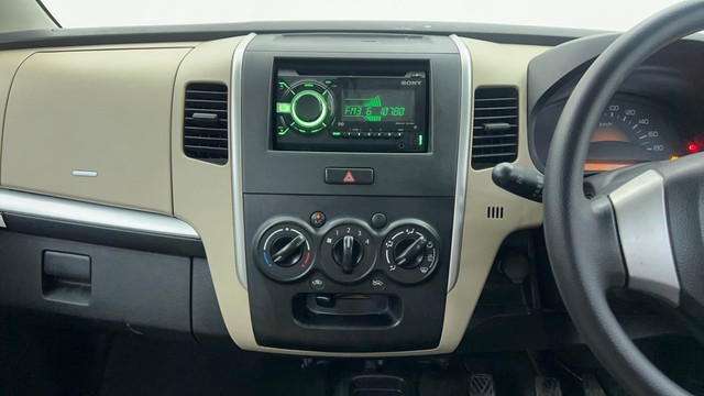 Second-hand 2017 Maruti Wagon R CNG LXI for sale in Pune-25