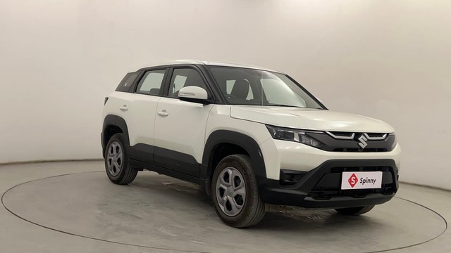 Second-hand 2024 Maruti Brezza Vxi AT for sale in Pune-1