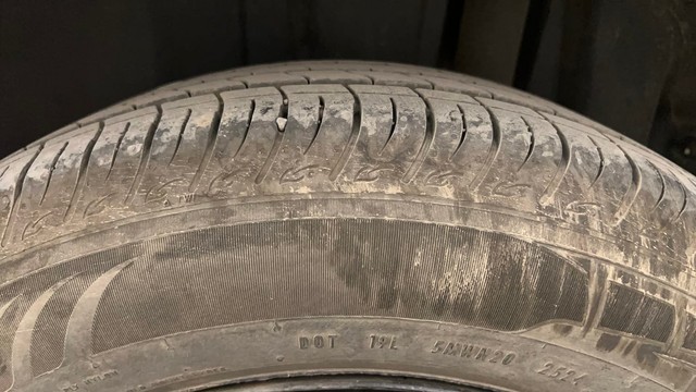 Second-hand 2024 Maruti Brezza Vxi AT for sale in Pune-28