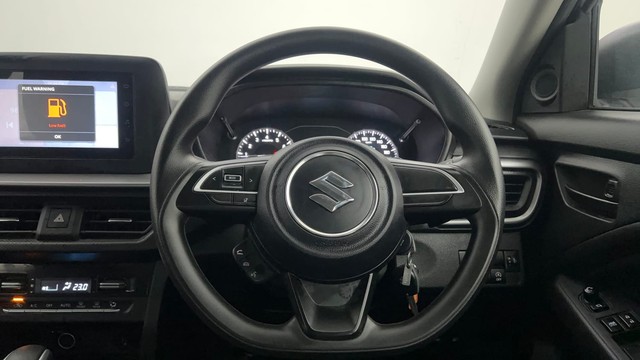 Second-hand 2024 Maruti Brezza Vxi AT for sale in Pune-30