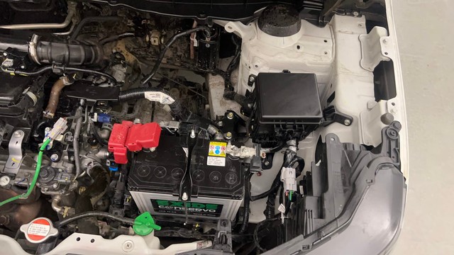 Second-hand 2024 Maruti Brezza Vxi AT for sale in Pune-34