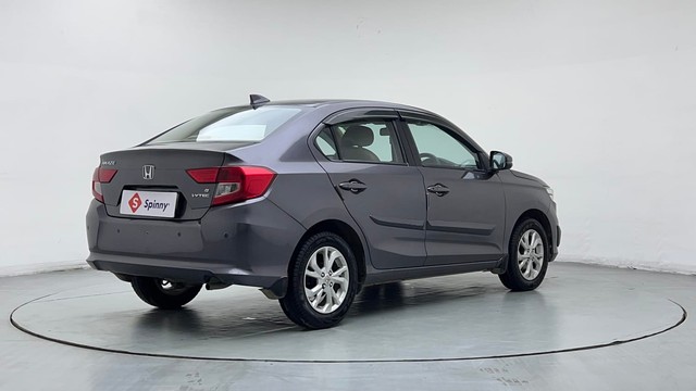 Second-hand 2020 Honda Amaze V CVT for sale in Ghaziabad-3