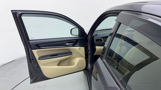 Second-hand 2020 Honda Amaze V CVT for sale in Ghaziabad-34