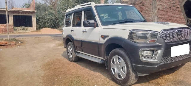 Second-hand 2016 Mahindra Scorpio S4 7 Seater for sale in Muzaffarpur-5