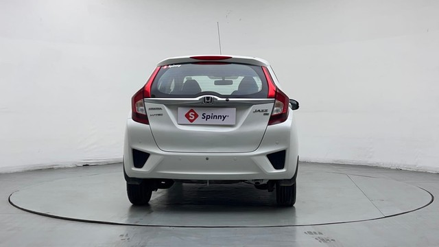 Second-hand 2016 Honda Jazz 1.2 S AT i VTEC for sale in Noida-4