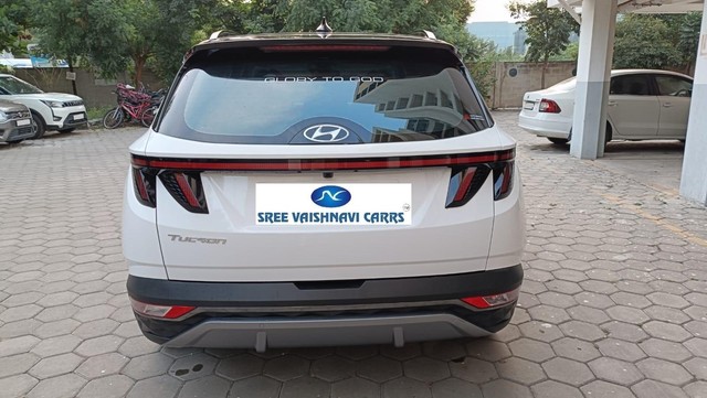 Second-hand 2023 Hyundai Tucson Signature AT DT for sale in Coimbatore-2
