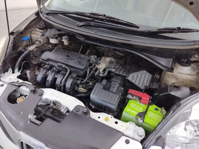 Second-hand 2014 Honda Brio VX for sale in Coimbatore-39