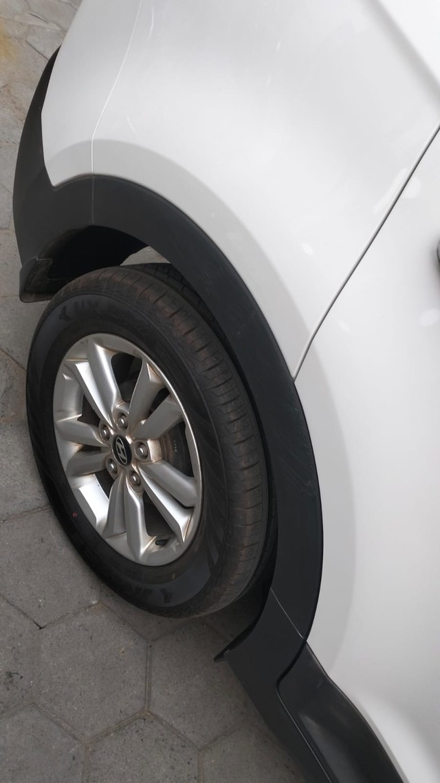 Second-hand 2018 Hyundai Creta 1.4 E Plus CRDi for sale in Coimbatore-6