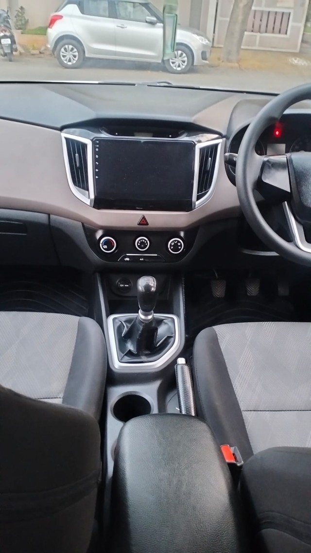 Second-hand 2018 Hyundai Creta 1.4 E Plus CRDi for sale in Coimbatore-8