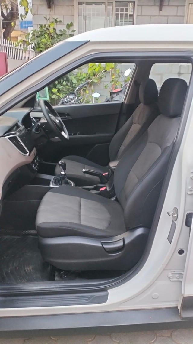 Second-hand 2018 Hyundai Creta 1.4 E Plus CRDi for sale in Coimbatore-7